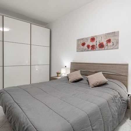 Ferienwohnung H11 M Town 119 Sanremo - Centro Exterior foto