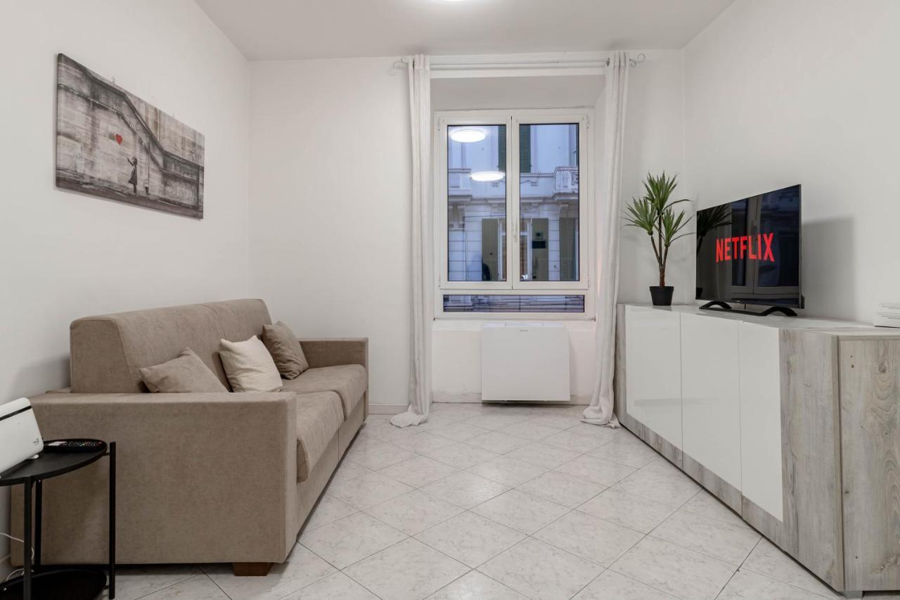 Ferienwohnung H11 M Town 119 Sanremo - Centro Exterior foto